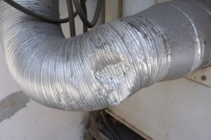 4 Signs Your Home's Ductwork Needs Repairs